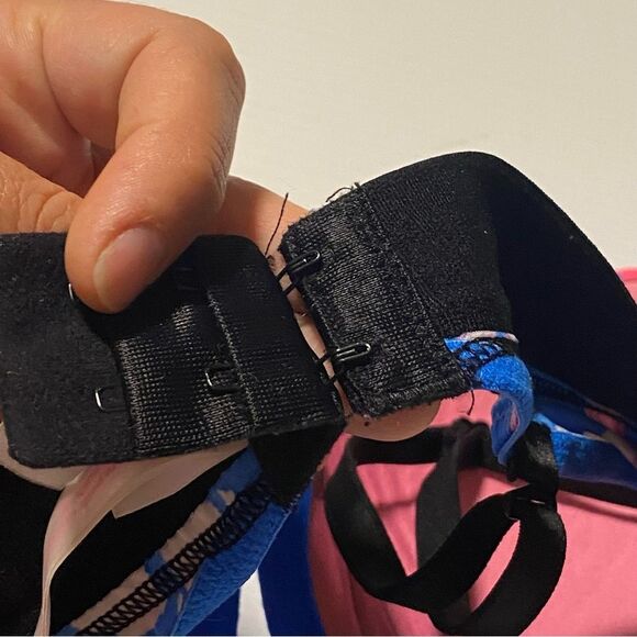 Victoria's Secret PINK wear everywhere Push up Bra blue tropical floral 32D - Picture 13 of 14